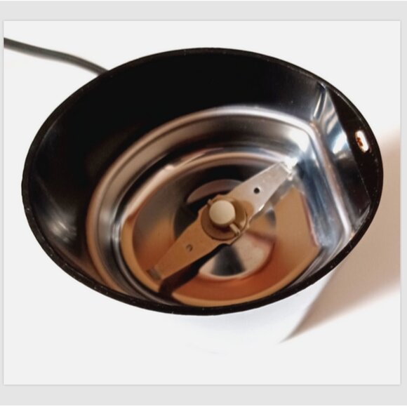 Krups Fast Touch Coffee Mill Spice Grinder Tested - Picture 7 of 7